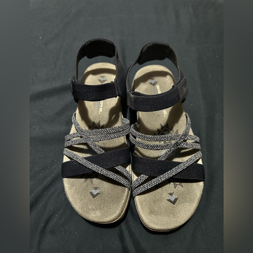 Skechers Women's Navy Blue and Gray Strappy Sandals